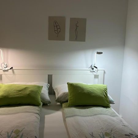 Best Rated Central Apartment Vienna - Ac, Wifi, 24H7Days Self Check-In, Board Games, Netflix Dış mekan fotoğraf